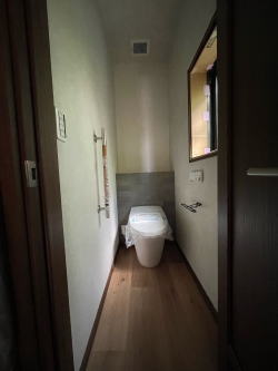 ＷＣ・ＳＡＴＩＳ